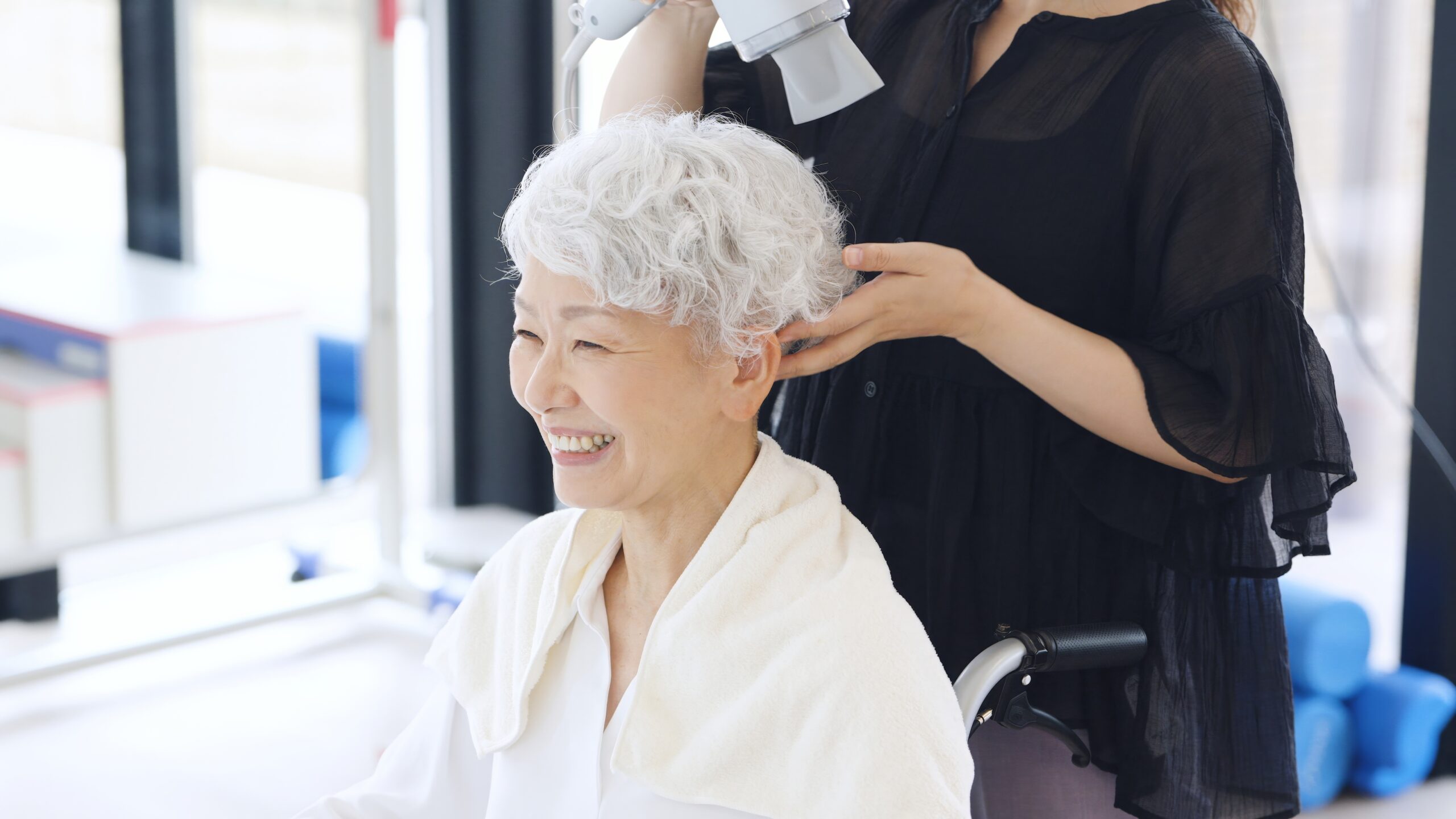 백발은 몸의 항암 반응...?일본 도쿄대가 밝혀낸 놀라운 사실